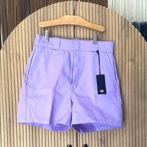 Dickies women’s Lavender Flat Front Shorts. 26